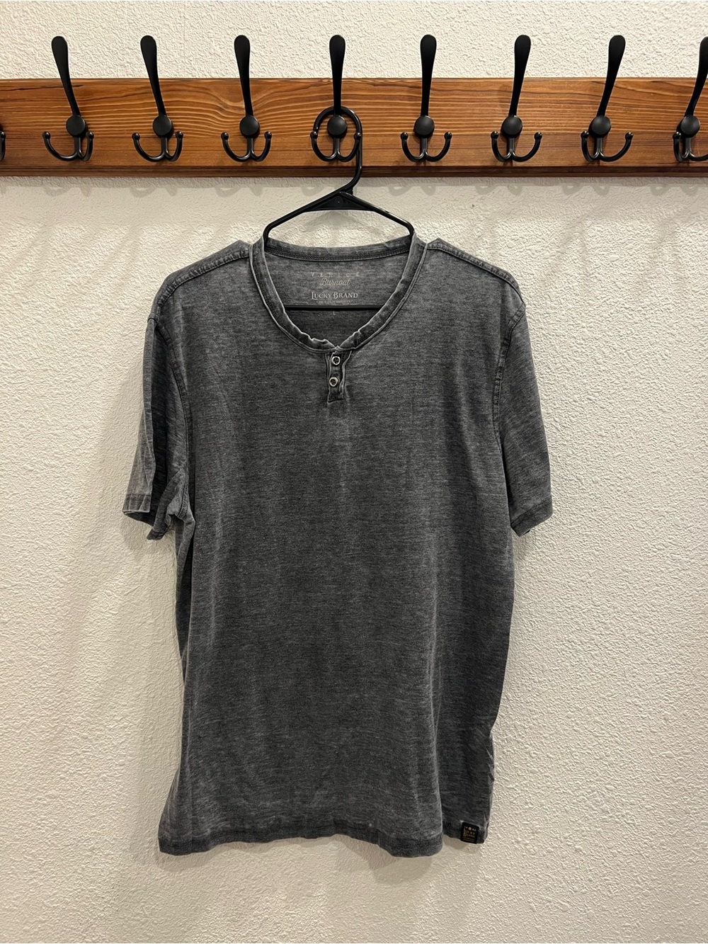 Lucky Brand Men’s Charcoal Gray Short-Sleeve Henley